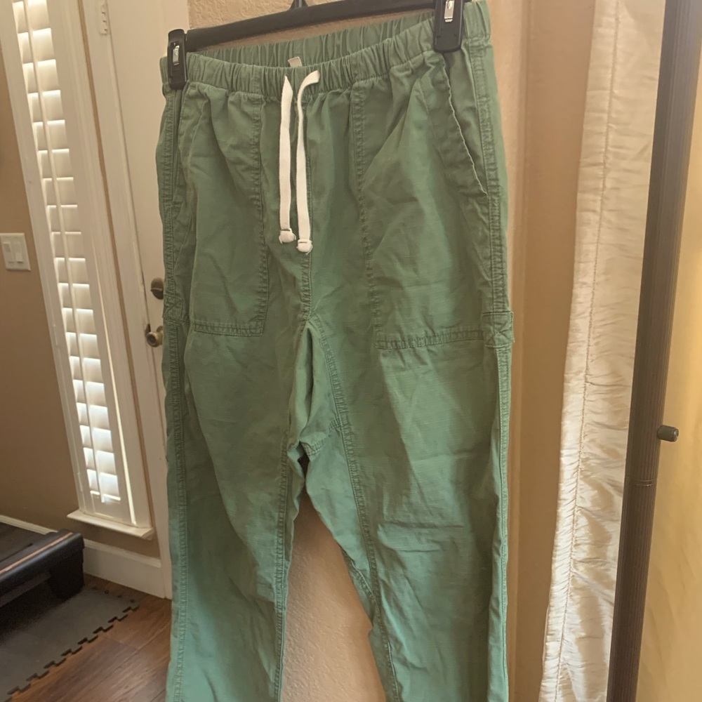 Gap Free City Green Women's Casual Pants